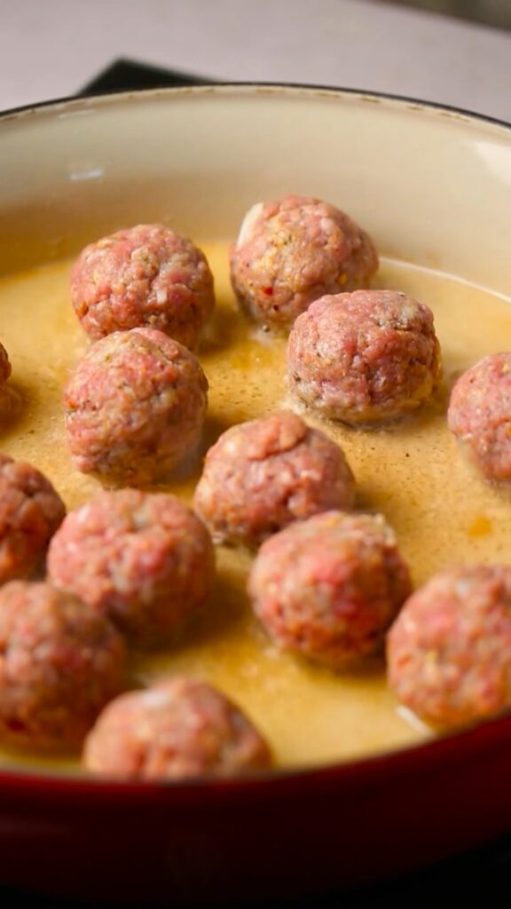 Easy homemade meatballs