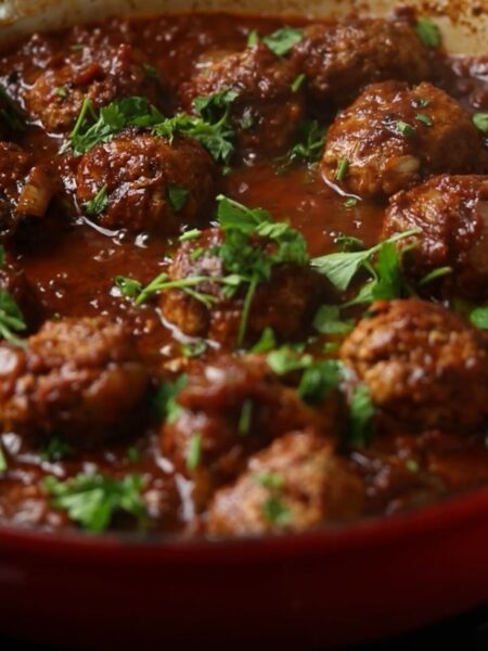Easy Homemade Meatballs