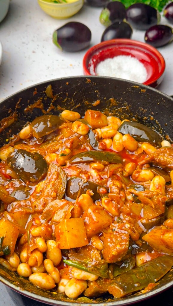 Brinjal and Potato Curry